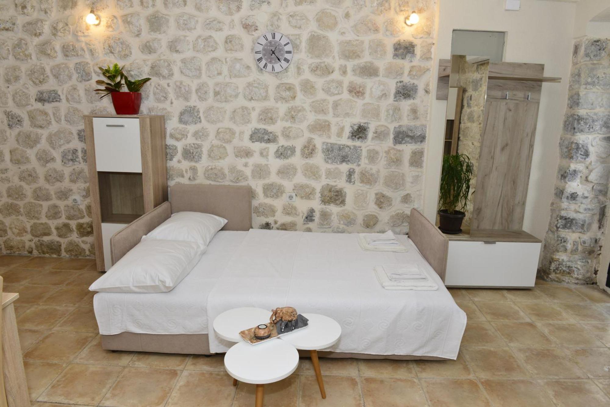 Villa Andrea Apartments With Parking Kotor Room photo