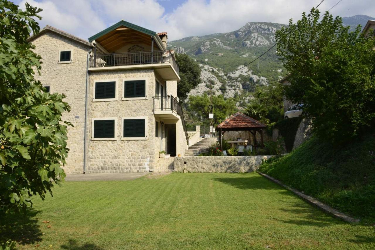 Villa Andrea Apartments With Parking Kotor Exterior photo